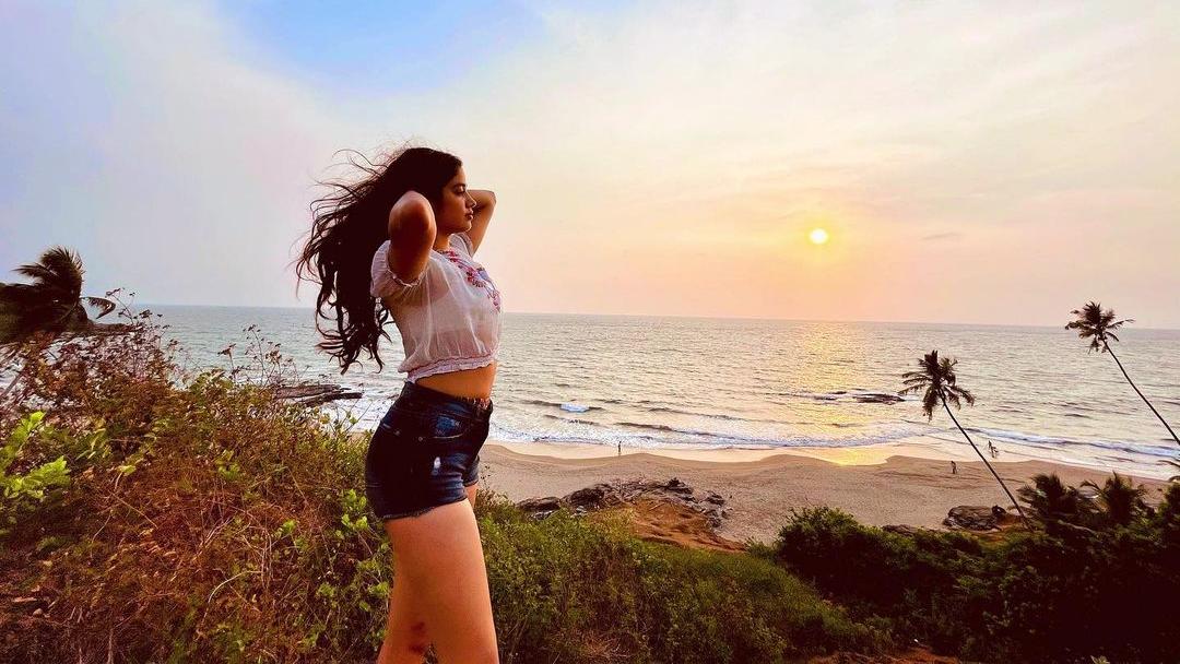 Janhvi Kapoor on Earth Day hopes to earn back the right to roam freely -  Movies News