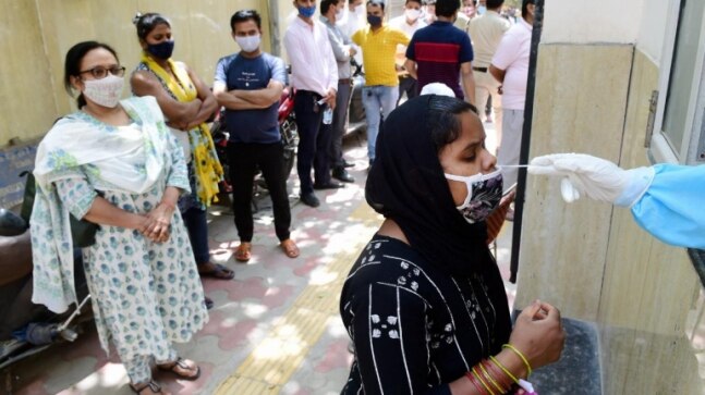 Positivity rate in Delhi exceeds 10% with nearly 8,000 new cases of Covid-19