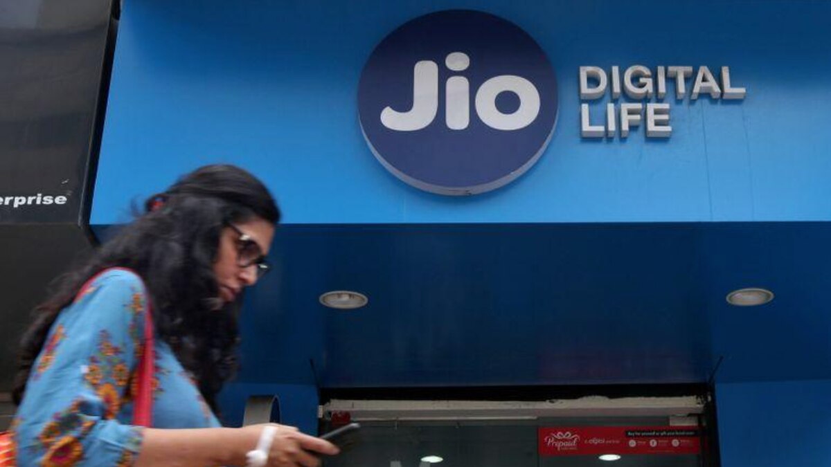 Jio announces cricket plans app benefits for regular and JioPhone users ahead of IPL 2021