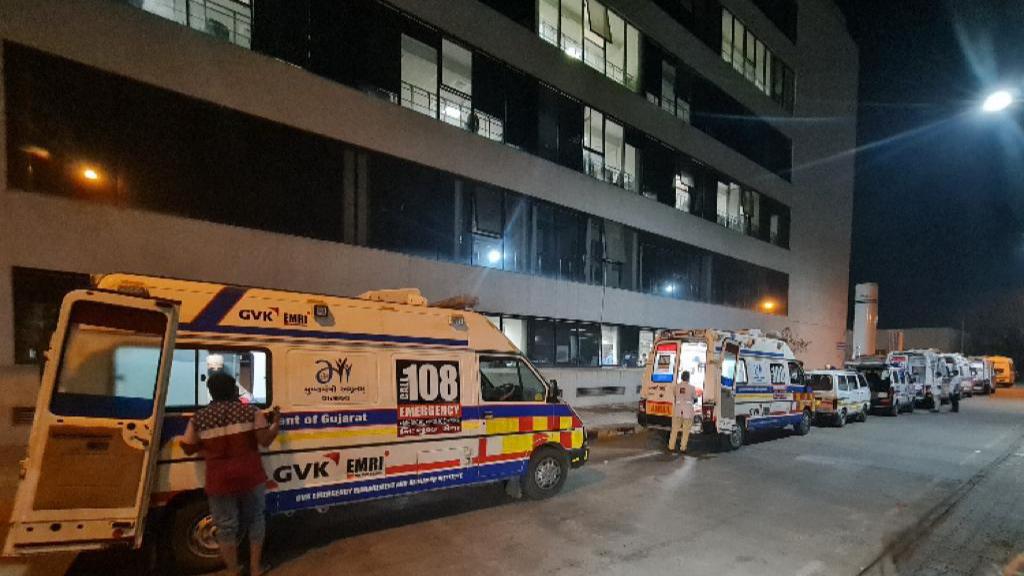 Queue of ambulances seen at Ahmedabad Civil Hospital after Covid beds run  out - Coronavirus Outbreak News