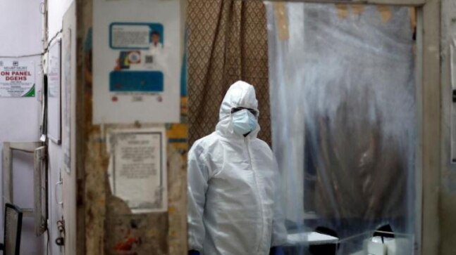 Delhi reports over 25,000 fresh Covid-19 cases as CM Kejriwal sounds alarm over bed, oxygen shortage