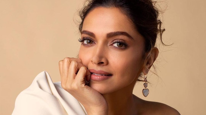 Deepika Padukone tests positive for Covid-19 after her family  