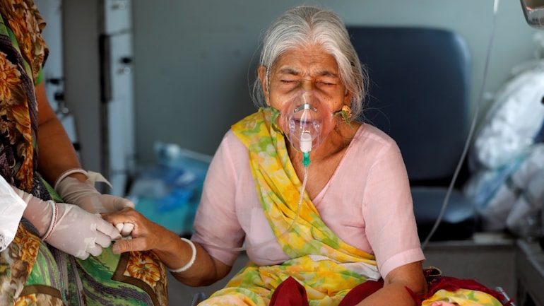 Black Fungus Detected In Covid 19 Survivors 8 Lose Eyesight In Surat Coronavirus Outbreak News Black Fungus Detected In Covid 19 Survivors 8 Lose Eyesight In Surat Coronavirus Outbreak News