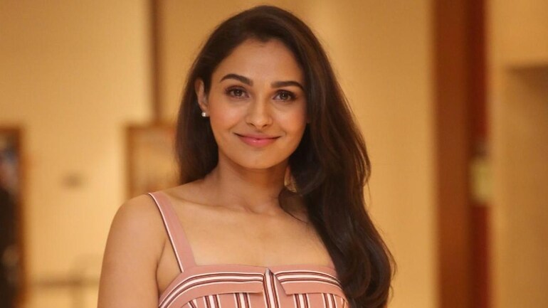 Andrea Jeremiah tests Covid positive, shares singing video from quarantine. Watch - Movies News