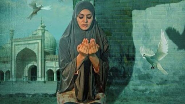 Maha producer says court did not order a stay on Hansika's film. Read statement