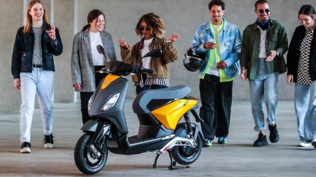 Piaggio ONE electric scooter revealed - Vimarsana News