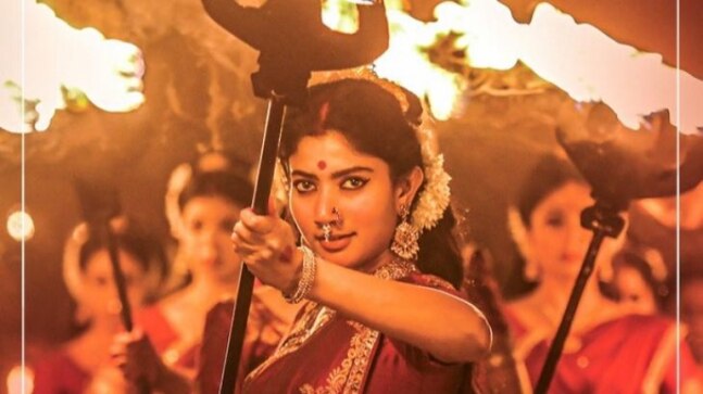 Birthday girl Sai Pallavi looks majestic in Shyam Singha Roy first-look poster. See here