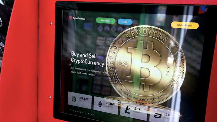 Which cryptocurrency should i top buy