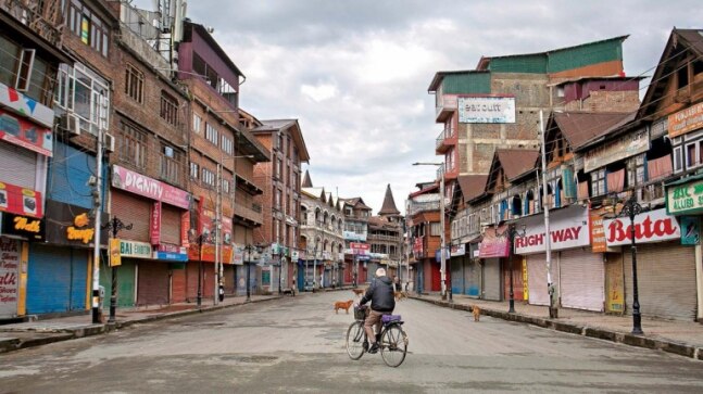 Jammu and Kashmir: Why are people scared about losing their jobs? - Vimarsana News