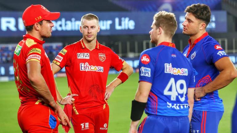 Australian Cricketers Playing IPL halted in Maldives before travelling back home (Courtesy- Delhi Capitals)
