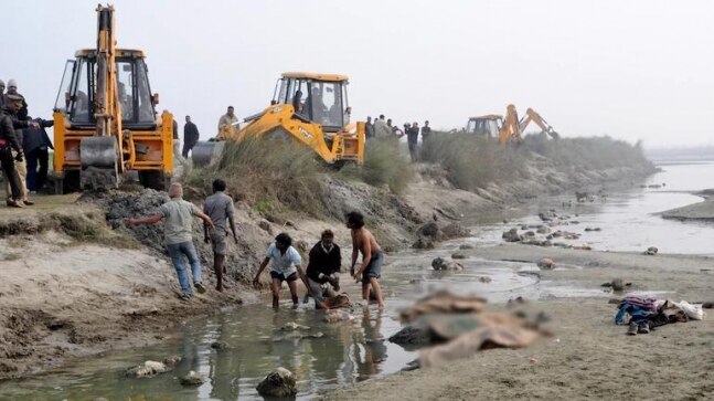 NHRC issues notice to Centre and UP, Bihar govts over bodies found floating in Ganga - Vimarsana News