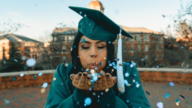 3 scholarship programmes you need to apply to by mid-June 2021 - Vimarsana News