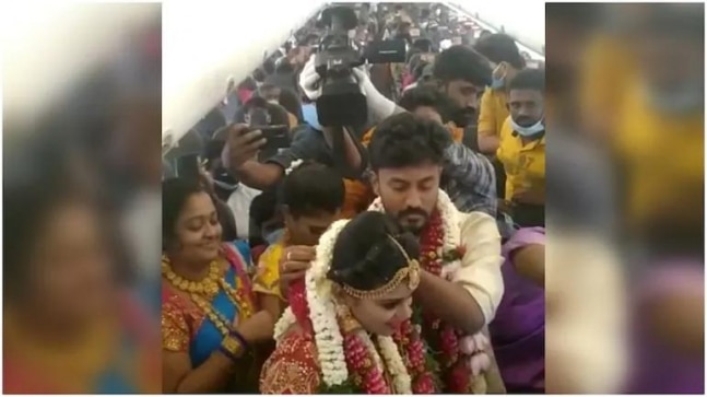 SpiceJet crew derostered after video of mid-air wedding goes viral, airline to lodge complaint