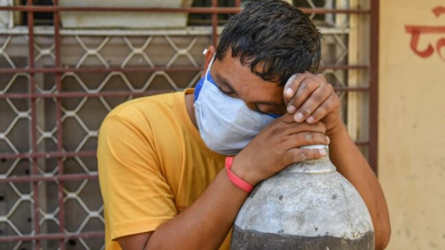 Mumbai vs Delhi: Why the capital is facing an oxygen crisis? - Vimarsana News