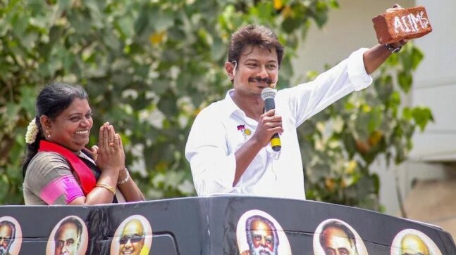 DMK's Udhayanidhi Stalin makes victorious poll debut in Chepauk, trolls BJP with a brick - Vimarsana News
