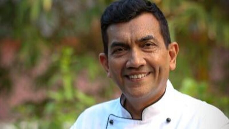 Chef Sanjeev Kapoor offers free meals to over 500 doctors serving Covid Chef Sanjeev Kapoor offers free meals to over 500 doctors serving Covid