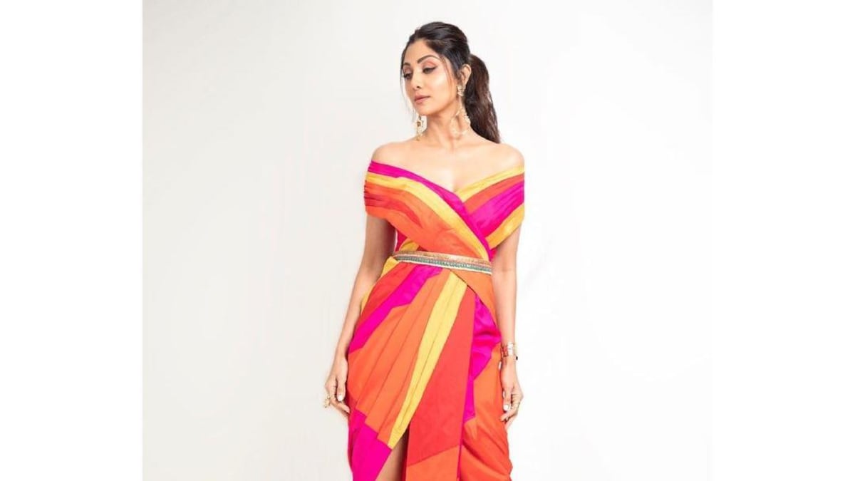 Shilpa Shetty in Rs 28k colourful dress is as bright as sunshine