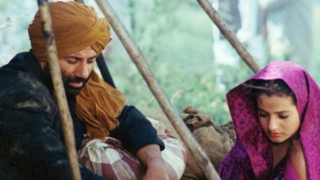 Gadar turns 20. Sunny Deol thanks fans for turning his film into an event