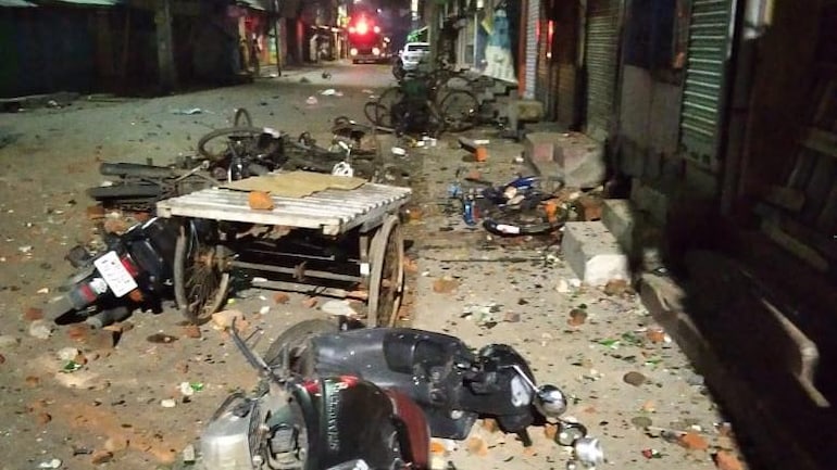 Locals hurled bricks, stones and even gross bombs at each other during a clash in Chandannagar on Wednesday