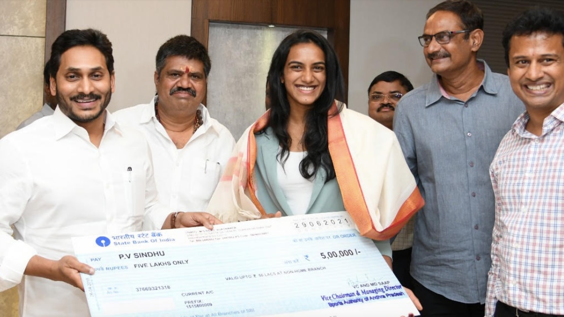 Andhra Pradesh Chief Minister YS Jagan Mohan Reddy gives Rs 5 lakh each to Olympic-bound athletes from state