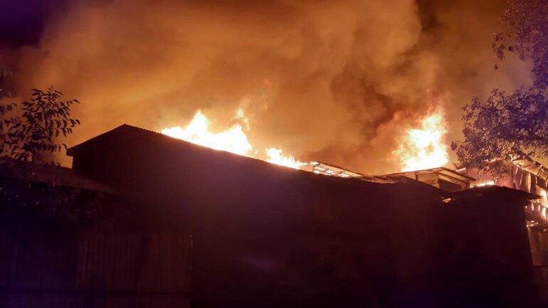 A major fire broke out on Thursday evening in the Sweepers Colony in Noorbagh in the northern Kashmiri district of Baramulla. A major fire broke out on Thursday evening in the Sweepers Colony in Noorbagh in the northern Kashmiri district of Baramulla.