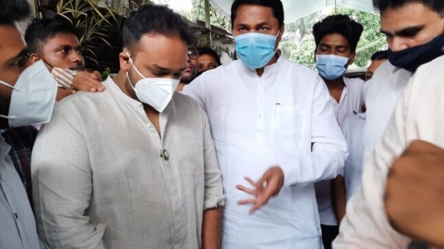 Not invited to event, Congress MLA shoots letter to Sonia Gandhi against Mumbai chief