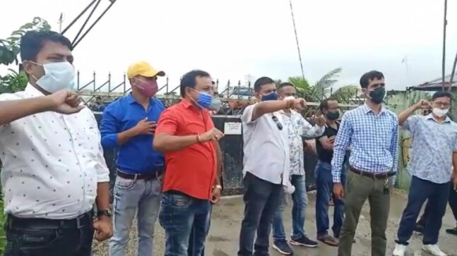 Local contractors protest against non-payment of dues for road construction in Assam’s Biswanath
