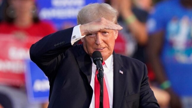 Donald Trump files suit against Facebook, Twitter and YouTube for suspending his accounts