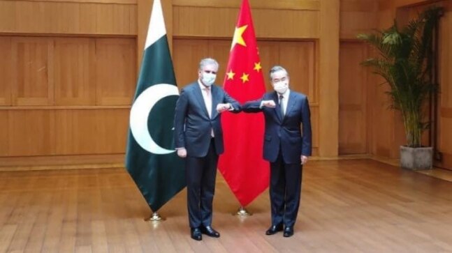 Pakistan foreign minister holds talks with Chinese counterpart, raises Kashmir issue
