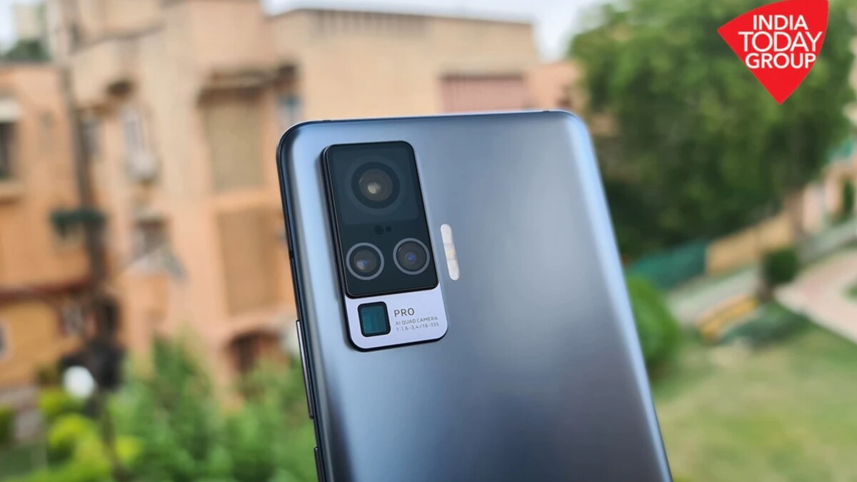 Vivo reportedly working on smartphone with integrated flying camera