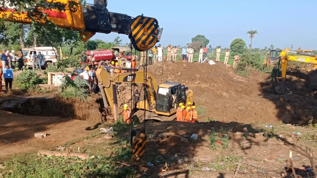 4 dead after 30 people fall into well while rescuing girl in MP's Vidisha, rescue ops on - India News