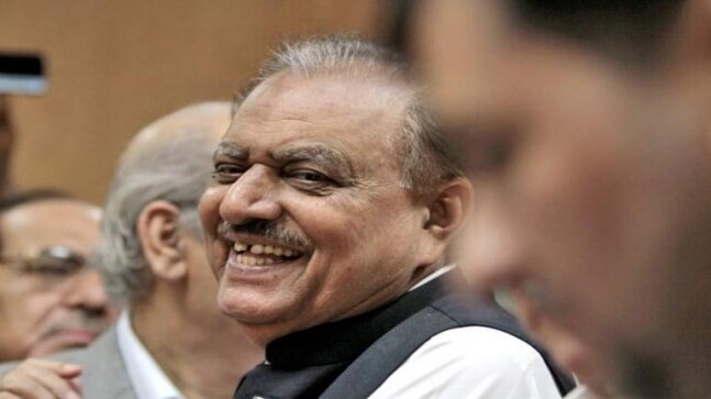 Agra: Relatives mourn former Pakistani President Mamnoon Hussain Qureshi's death