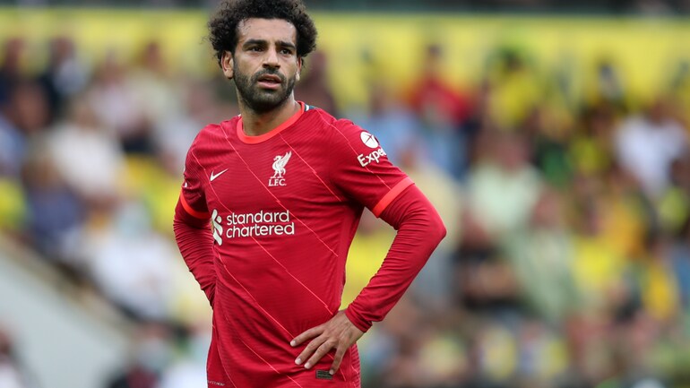 قال المدرب يورغن كلوب إن ليفربول يجري محادثات مع محمد صلاح بشأن عقد جديد. (الصورة رويترز)