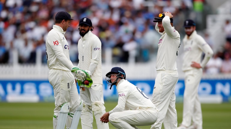 বল বিকৃতি করেছে ইংল্যান্ড? সাংবাদিকদের সামনে চাঞ্চল্যকর বার্তা দিলেন ভারতের ব্যাটিং কোচ বিক্রম রাঠৌর 3 Vikram Rathour on alleged ball-tampering in Lord's Test: Did not look deliberate, just accidental - Sports News