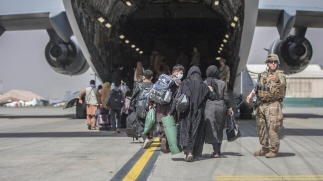 2 US Congress members fly to Kabul amid chaotic evacuation