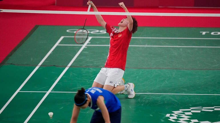 Tokyo Olympics China S Chen Yufei Beats World No 1 Tai Tzu Ying To Win Badminton Women S Singles Gold Sports News