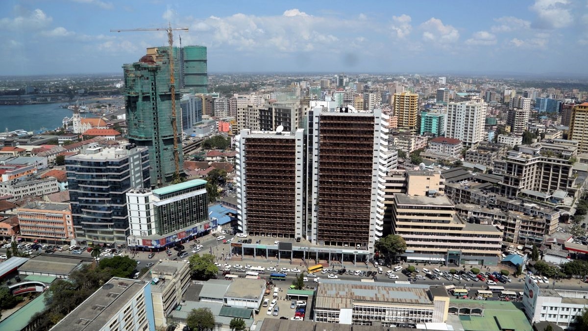 Fast Fashion Spurs Bleach Like Pollution Of Africa S Rivers Report Science News Fashion Pollution 2022