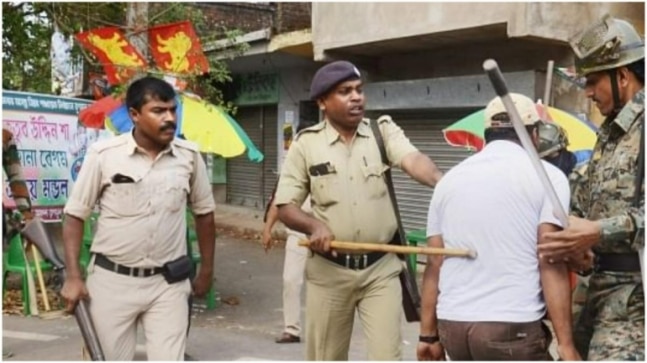 West Bengal police lathi-charges on people protesting for not getting Covid-19 vaccines
