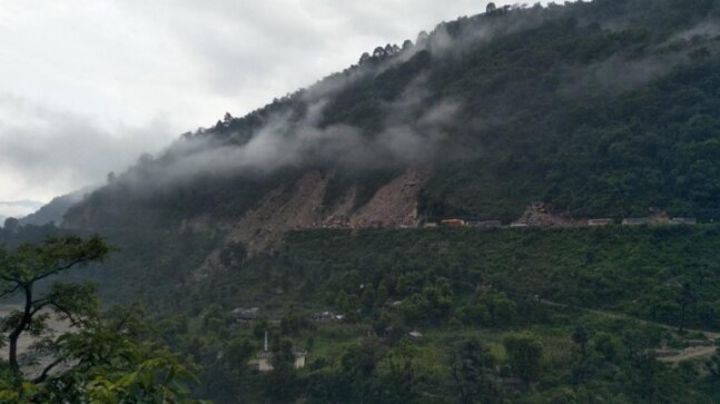 Monsoon update LIVE: NH-3 highway blocked due to landslide in Manali district| Top developments