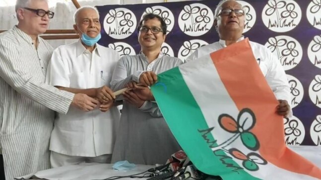 RTI activist Saket Gokhale joins TMC in presence of Yashwant Sinha, Derek O'Brien