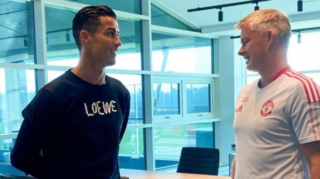Cristiano Ronaldo meets Manchester United coach Ole Solskjaer, spends first day at Carrington training ground
