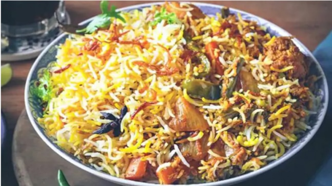 10-year-old dies, 29 hospitalised after consuming biryani from hotel in Tamil Nadu's Tiruvannamalai