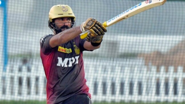 Manchester Test called off: Indian players got jitters after assistant physio tested positive- Dinesh Karthik