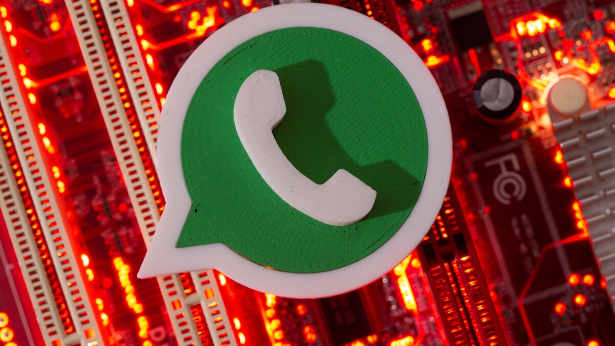 WhatsApp is now letting non-beta users test multi-device support 