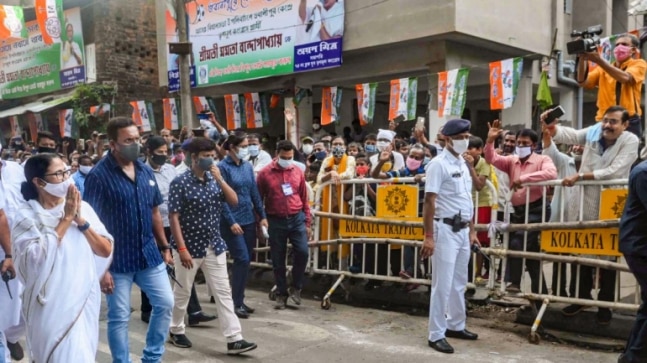 Battlefield Bhabanipur: How Mamata is reaching out to different communities, one at a time