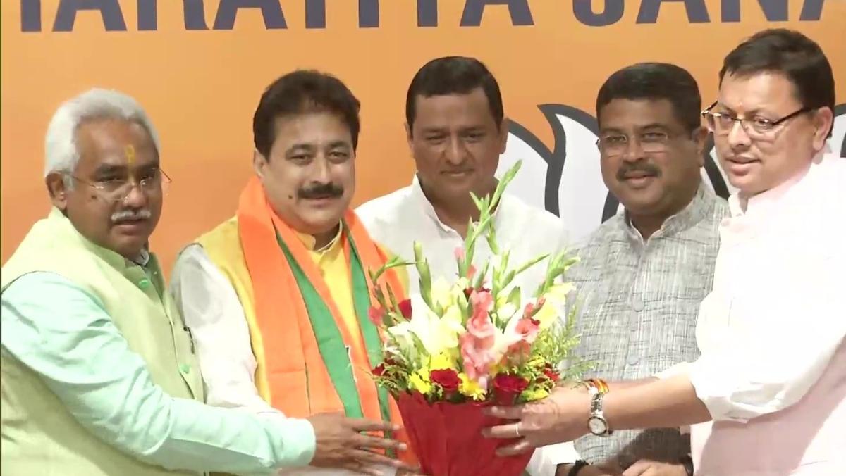 Uttarakhand Congress MLA Rajkumar joins BJP at party office in Delhi