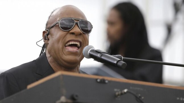 Stevie Wonder to headline Global Citizen Live in Los Angeles Stevie Wonder to headline Global Citizen Live in Los Angeles