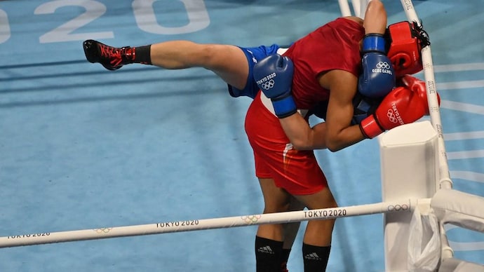 Men's champion top short set