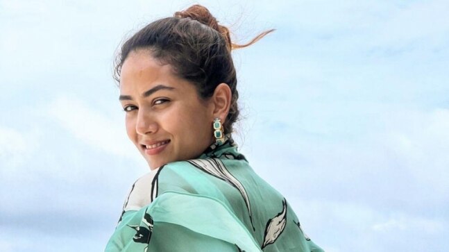 Mira Rajput is a beach bum on Maldives holiday, shares stunning pic