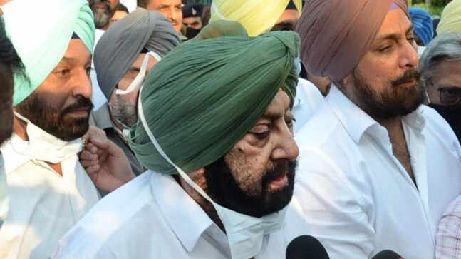 Capt Amarinder Singh to hold press conference tomorrow, may float new party